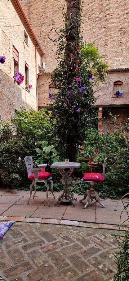 Ferienwohnung Il Giardino Segreto Ferrara Exterior foto